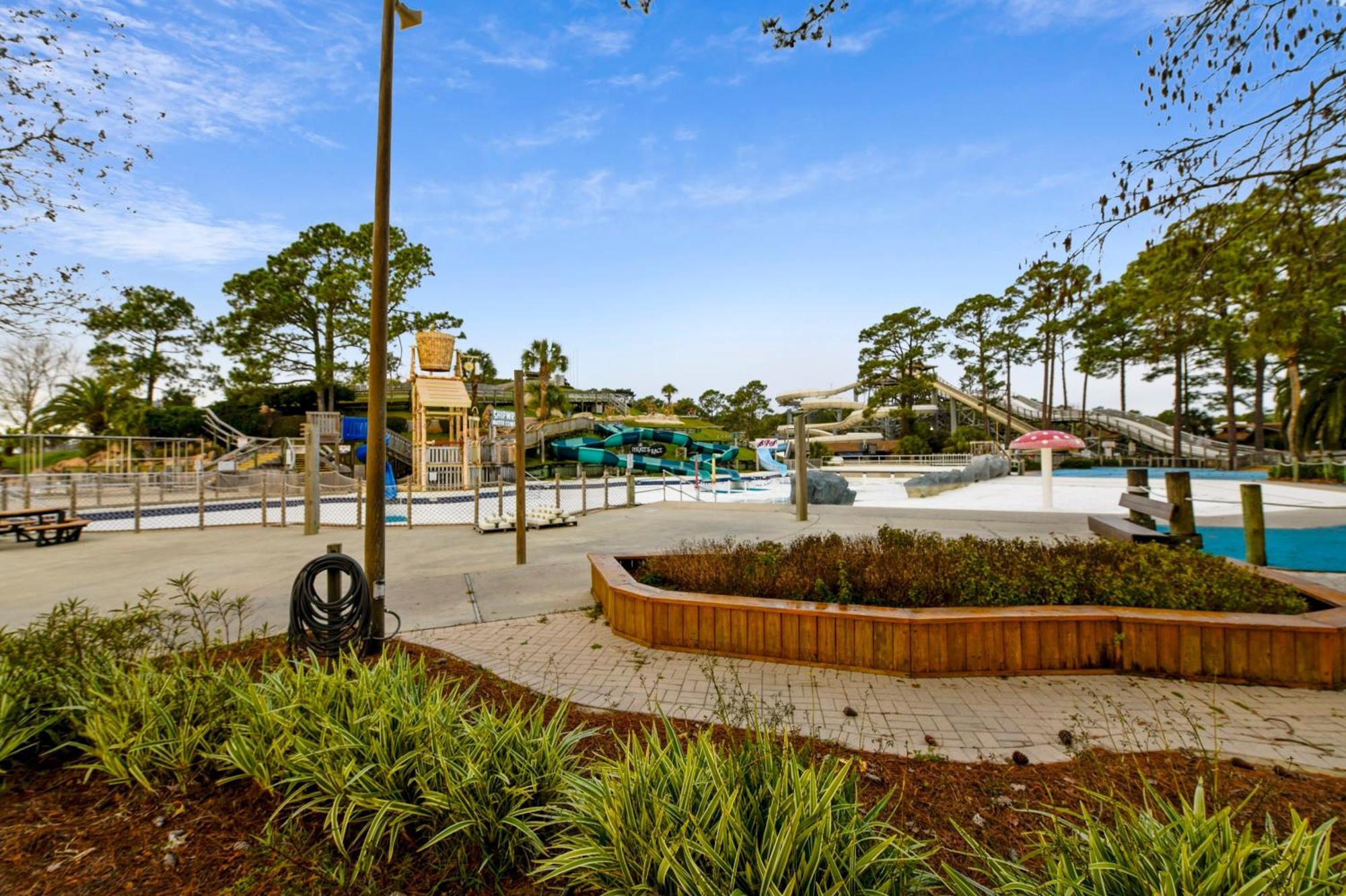 Apartment Nautical Watch #e-7 By Book That Panama City Beach